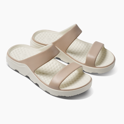 Soft Sand / Bone Women's Riviera Sandal#color_soft-sand-bone