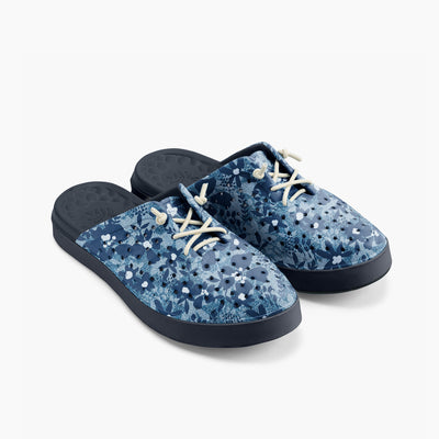 Navy Denim Floral Women's Weekend Mule#color_navy-denim-floral
